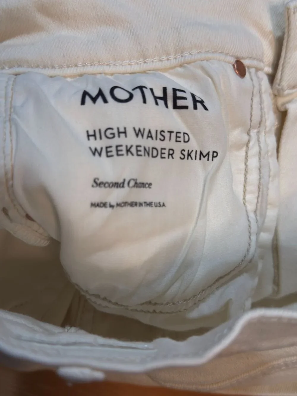 NWOT MOTHER High Waisted Weekender Skimp Off-White Flare Jeans Size 26